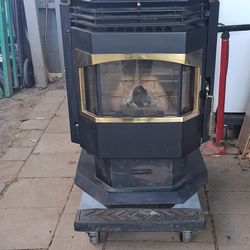 NORTHERN TOOL EQUIPMENT PELLET FUEL STOVE

MODEL: QCPS-280008

