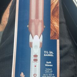 Conair Curling Iron 1.5”