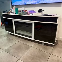 TV stand with speakers and “fireplace”   Just come and pick it up.