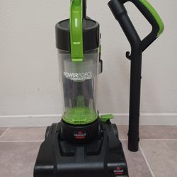 Bissell Powerforce Compact Turbo Vacuum 