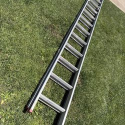 Werner Aluminum Ladder 24” ( Hesperia Ca )