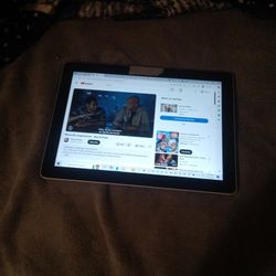 Touchscreen Laptop (No Keyboard Still Works)