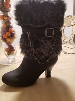 Gorgeous Furry Boots