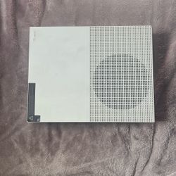 Xbox One S With 22’ Monitor (Willing To Sell Separately)