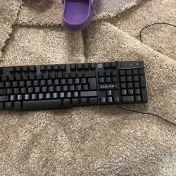 Gaming Keyboard And Comes With A Mouse 