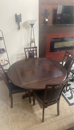 5-Piece Dark Wood Dining Table Set with 4 Chairs