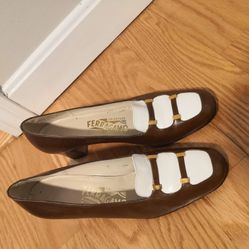 Salvatore Ferragamo Women's Brown Leather Shoes Size US 8