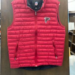 Falcons  Vest. Item No 870 (Shopgoodwill)
