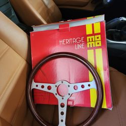 MOMO Motorsport Indy Heritage Steering Wheel Mahogany Wood Grip, Brushed Aluminum Spoke, 350mm
