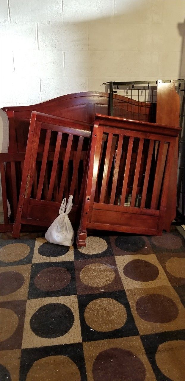 Crib/toddler Bed - Cherry Wood