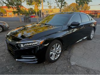 Honda Accord Sedan 2018 (salvage)