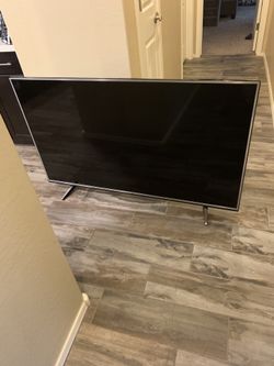60” LG Smart TV