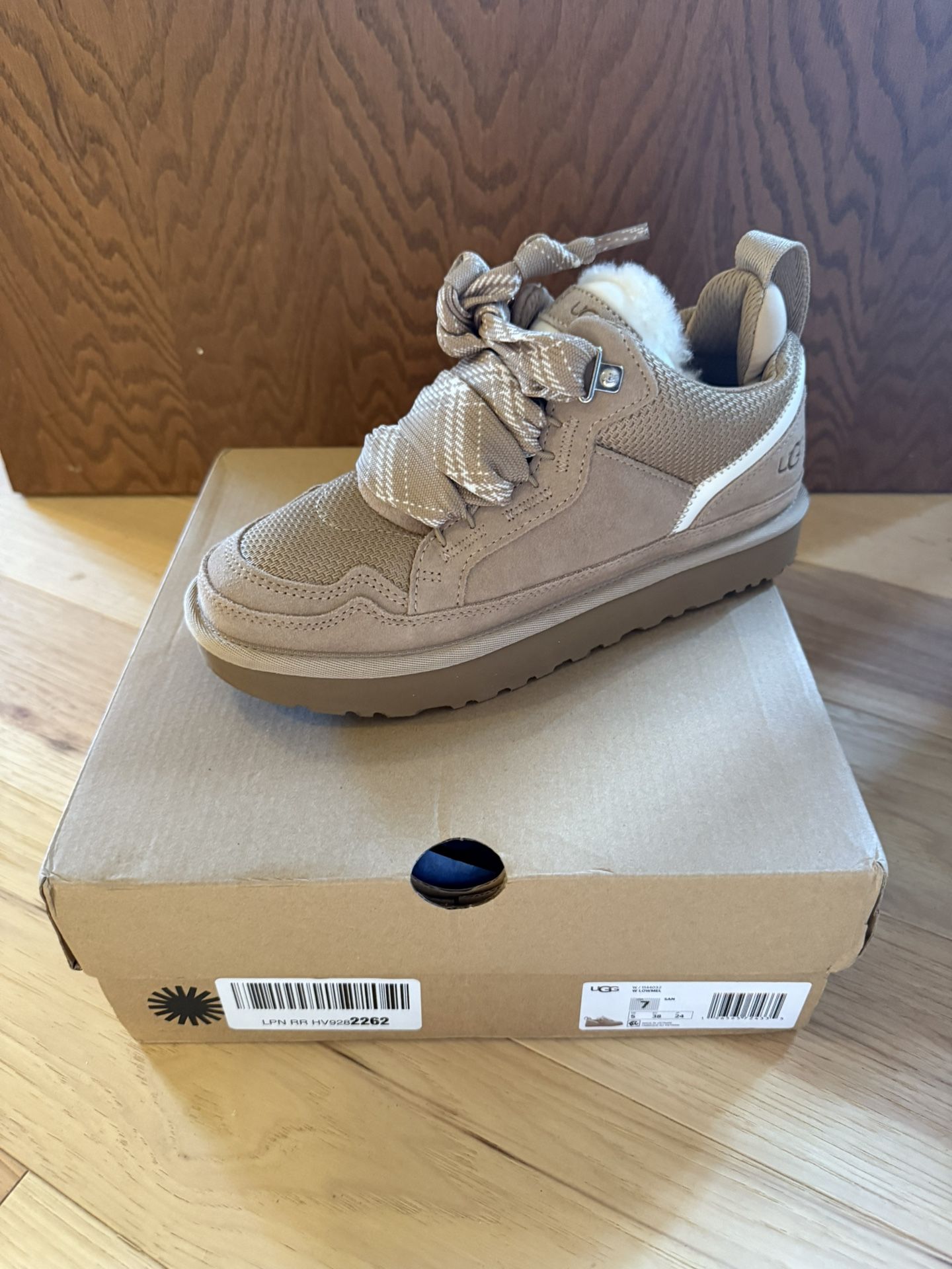 Ugg Lowmel Sand