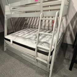 Full/ Twin Bunk Bed 