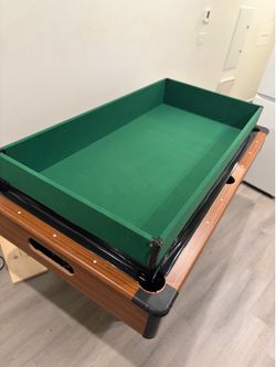 Gambling Table