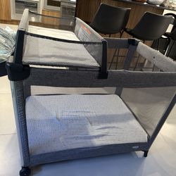 Halo Dream Nest Rocking Bassinet With Changing Table