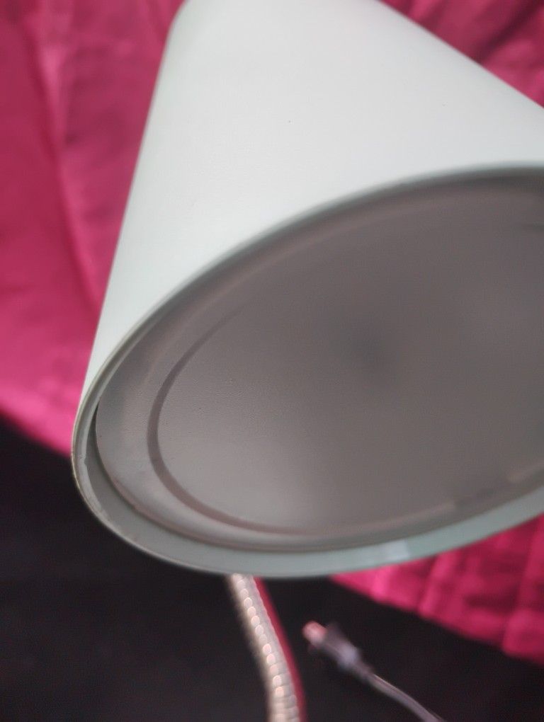 Bright LED Desk Lamp – Adjustable Light, Fully Tested, 30-Day Warranty
