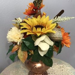 Thanksgiving Floral Arrangement