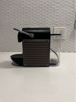 Nespresso Espresso Machine – Works Great