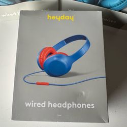 Heyday Wired Headphones Blue and Red