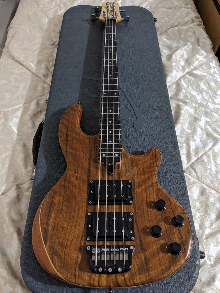 Wal Mk2 4 String MIDI Bass
