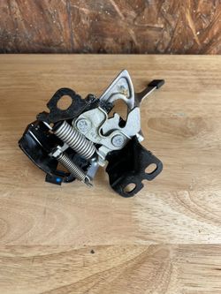 16’-21’ Honda Civic Hood Latch