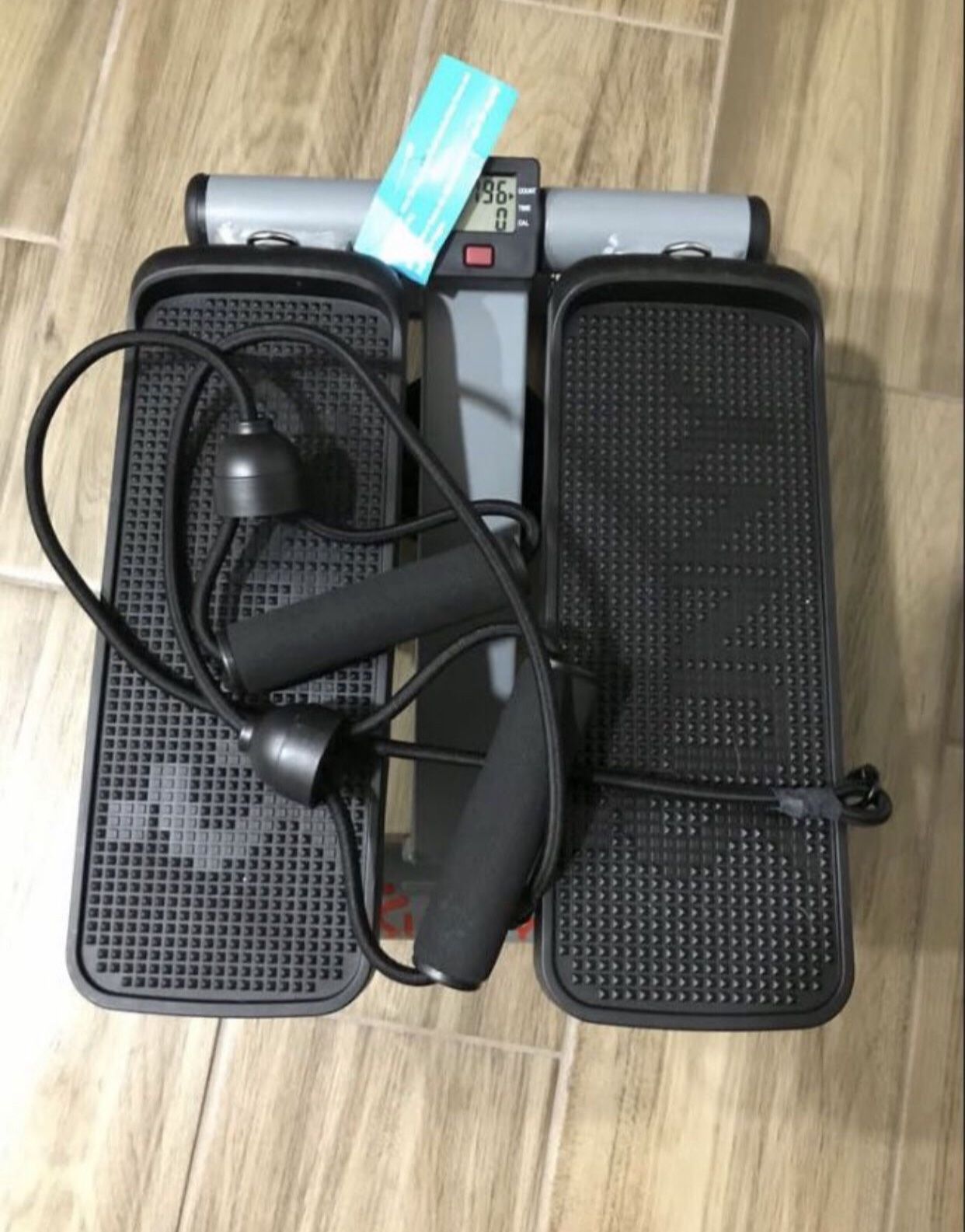 exercise stepper with bands — NEW