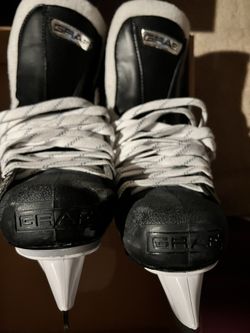 Graf Supra G5 Hockey Ice Skates Never Used Size 7