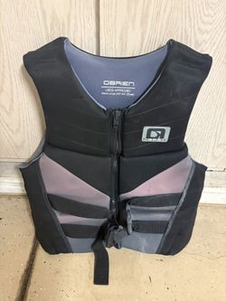 Men’s Size Large PFD 