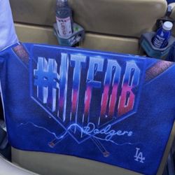 2025 LA Dodgers World Series Game 3 Rally Towel SGA 10/27/25, New