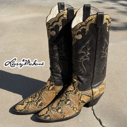 Vintage LARRY MAHAN Python Snakeskin Cowboy Boots Men's Size 12B USA