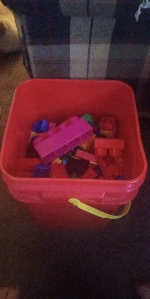 Box Of Legos Good Condition $10.00