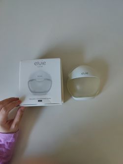 Elvie Curve Wearable Silicone Breast Pump