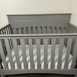 Baby Crib With Mattress