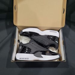 Nike Jordan Max Aura 6  (FQ8298-010)  Men's Size 13 - Black/White-Black  -  New 