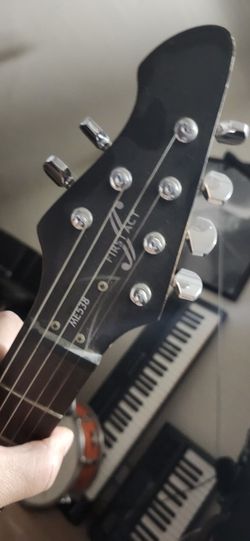 Childrens Guitar First Act ME538