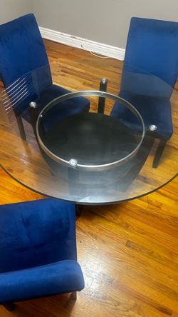 Glass dining room table