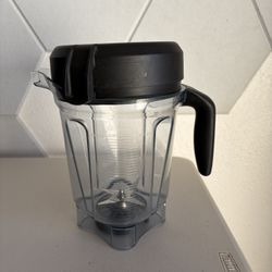 Vitamix 32oz Pitcher