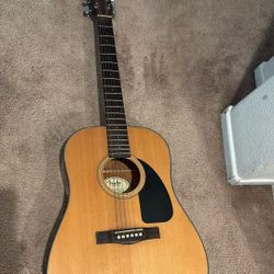 Fender 2014 DG-60 Acoustic Guitar - Great Condition, Ready to Play