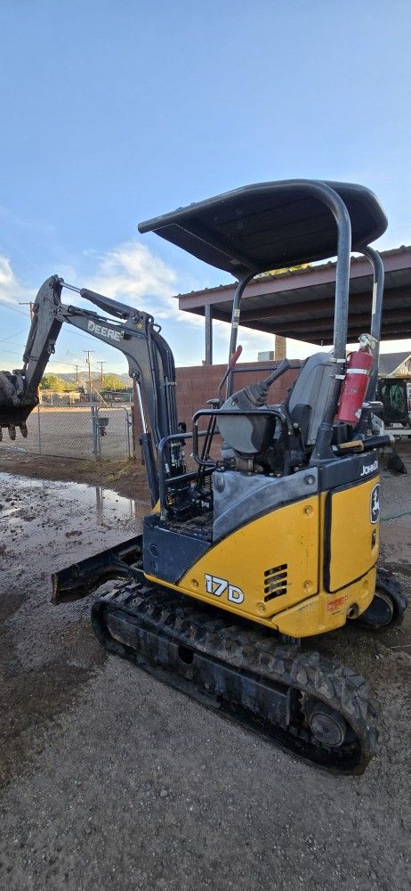 Miniexcavator For Rent 