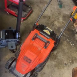 Black And Decker 10 Amp 15 In Electric Mower