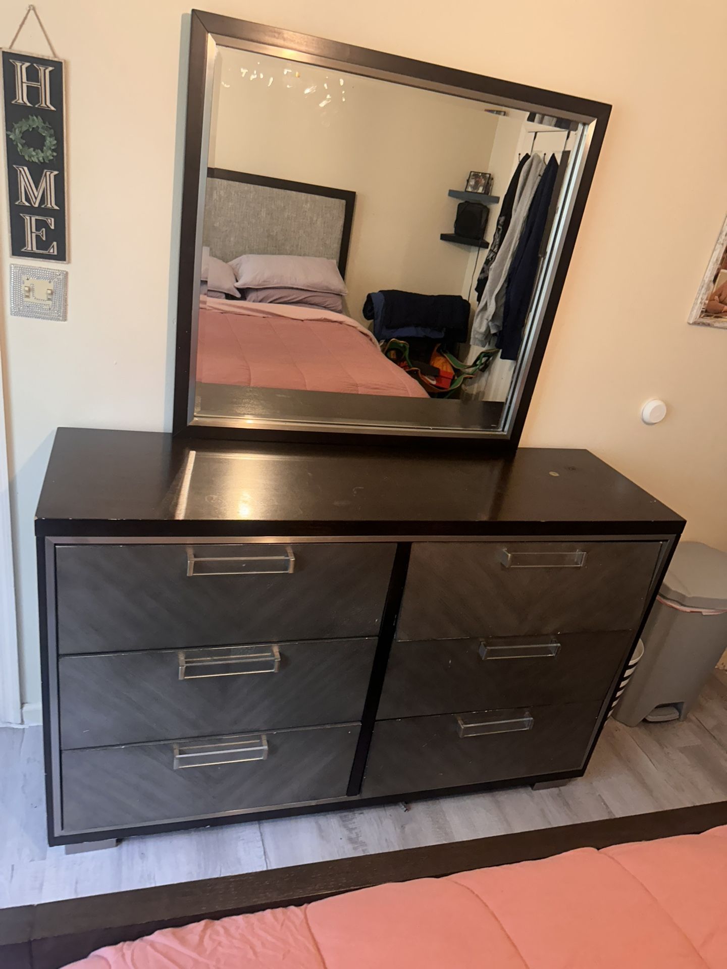 Dresser For Sale❗️❗️