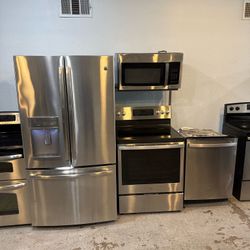 Perfect Appliances Kitchen Good Condition No Damage At All Stainless Steel All Same Brand 