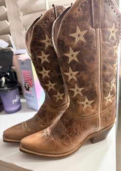 New Brown Leather Cowboy Boots with Star Embroidery