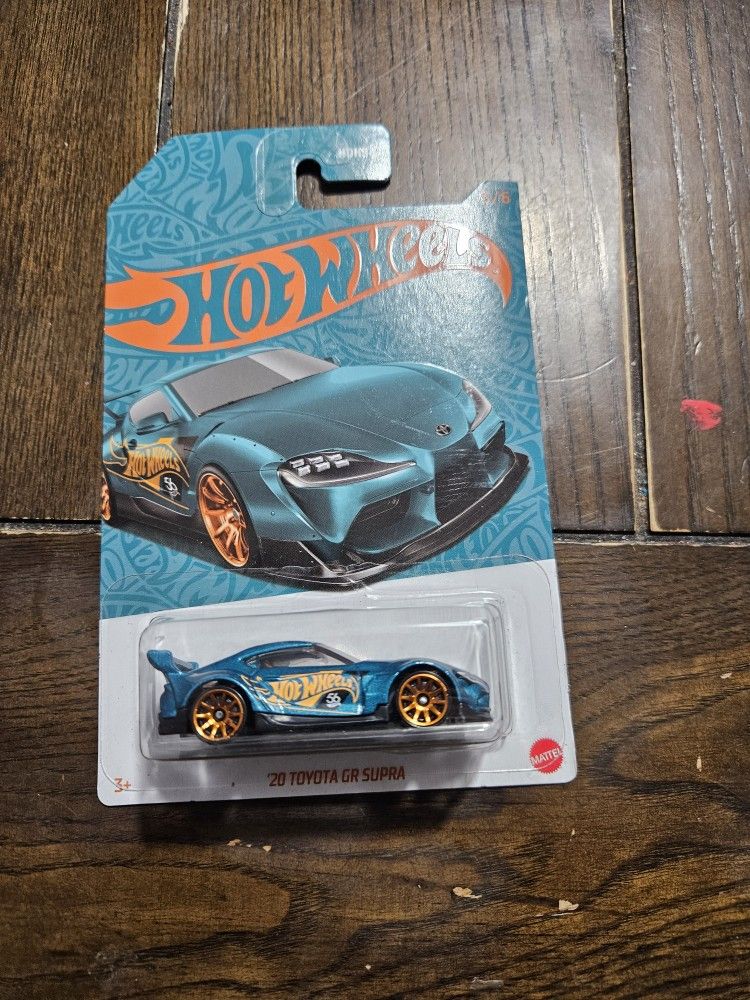 Hotwheel '20 Toyota GR Supra
