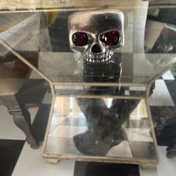Silver Skull Ring W/ Red Eyes (rare)