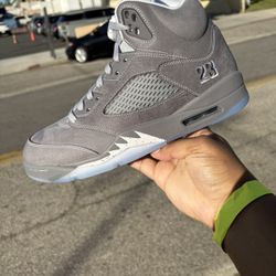 Jordan 5 Wolf Grey Size 10.5 
