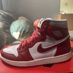 Retro Jordan 1 Newstalgia Chenille 🚨Price negotiable!!! Let’s make a deal🚨