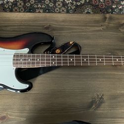 Fender Precision Bass