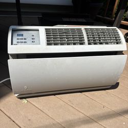 Wall AC Unit 